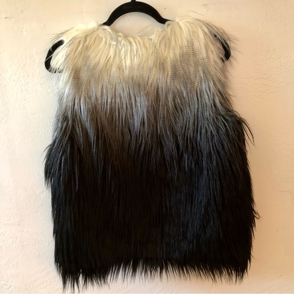 Ombré faux fur vest - Picture 3 of 8